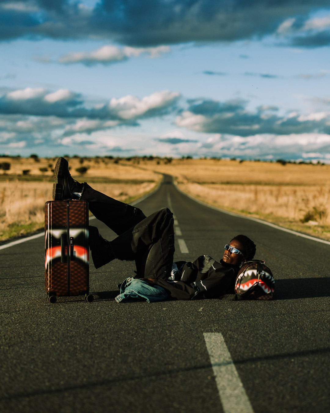 SHARKS IN PARIS BLUR EFFECT DUFFLE